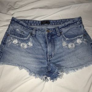 Distressed Abercrombie Embroidered Denim shorts